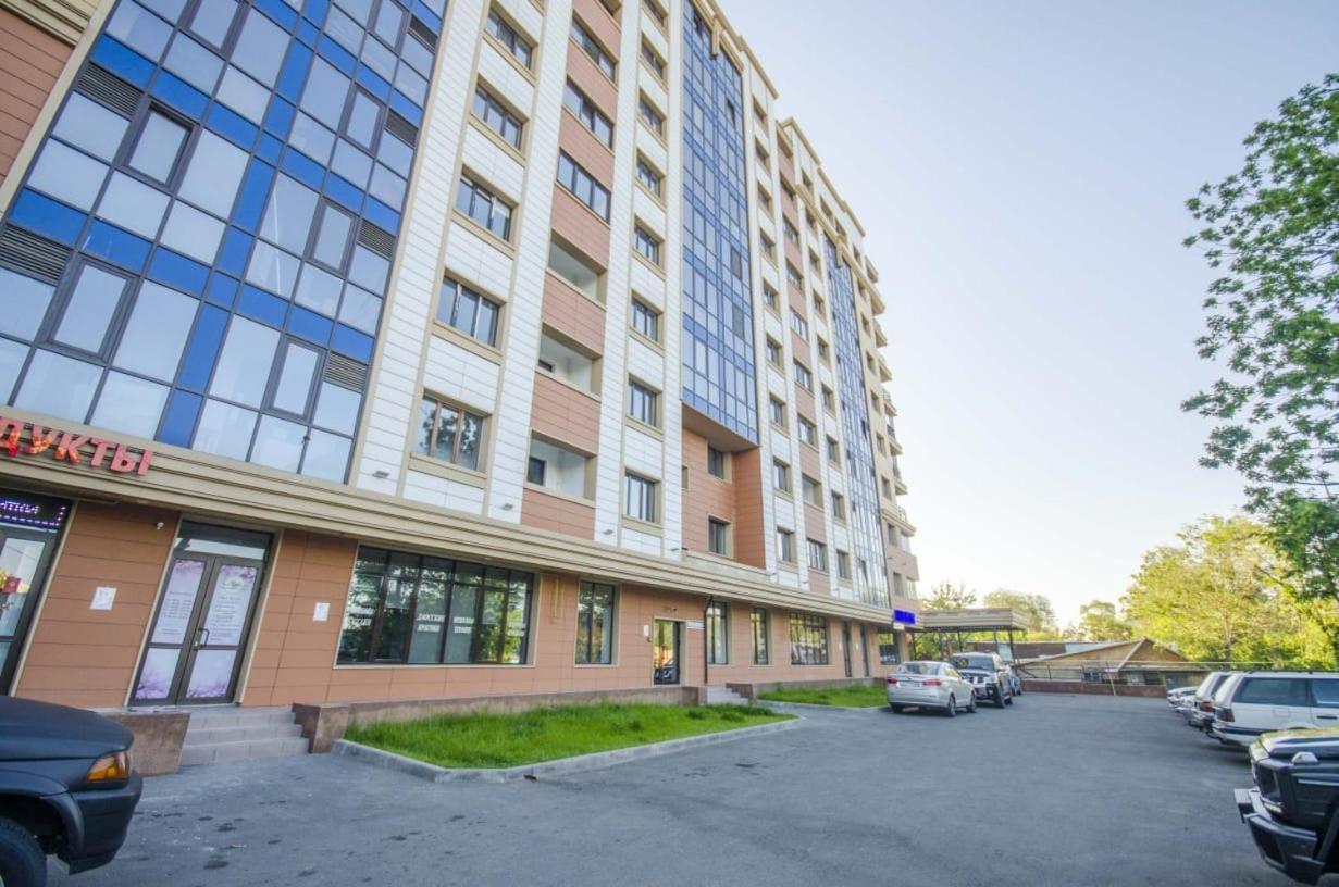 Appartments " Zhetysu-4" Almaty Bagian luar foto