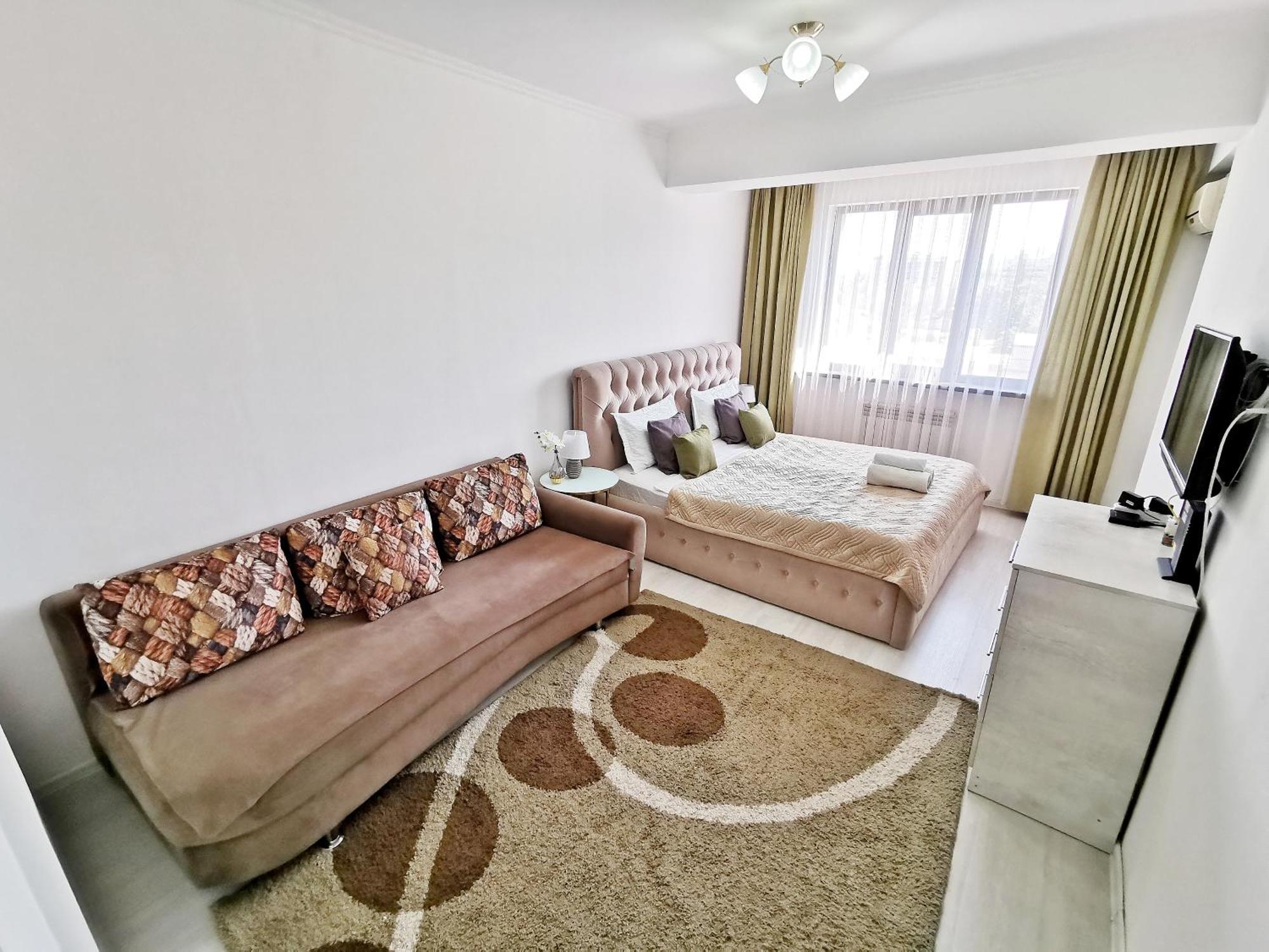 Appartments " Zhetysu-4" Almaty Bagian luar foto