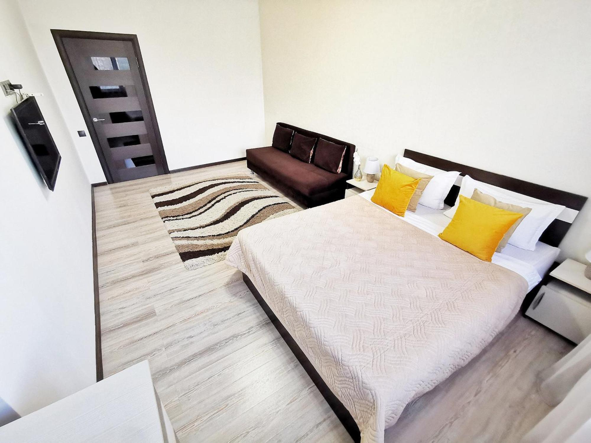 Appartments " Zhetysu-4" Almaty Bagian luar foto