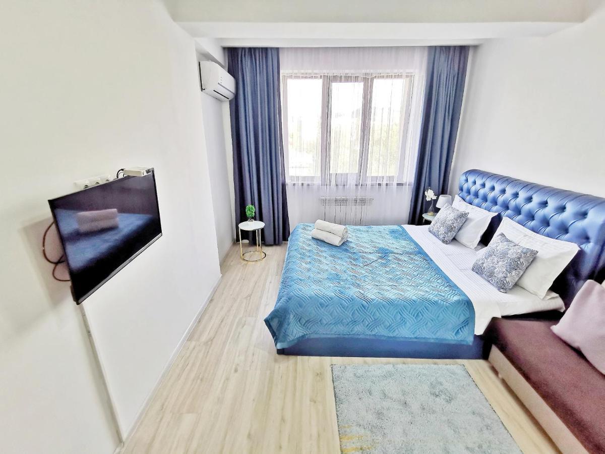 Appartments " Zhetysu-4" Almaty Bagian luar foto