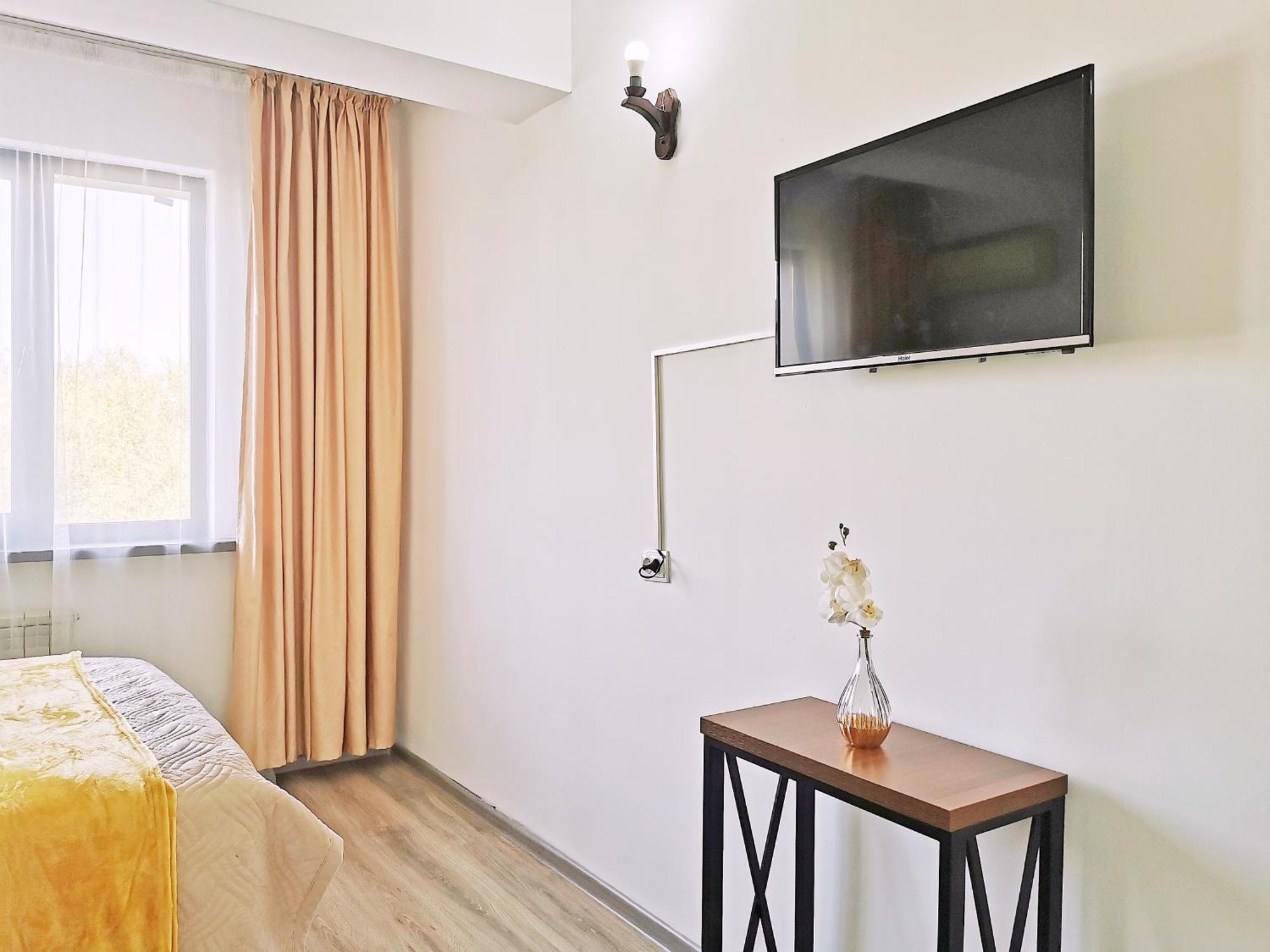 Appartments " Zhetysu-4" Almaty Bagian luar foto